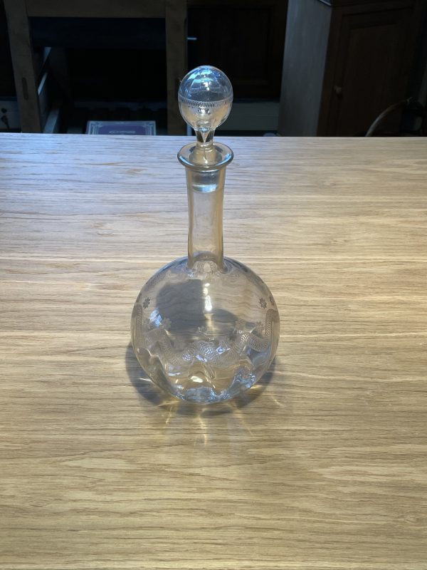 Carafe à vin avec bouchon