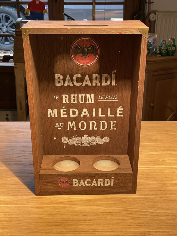 Étagère BACARDI